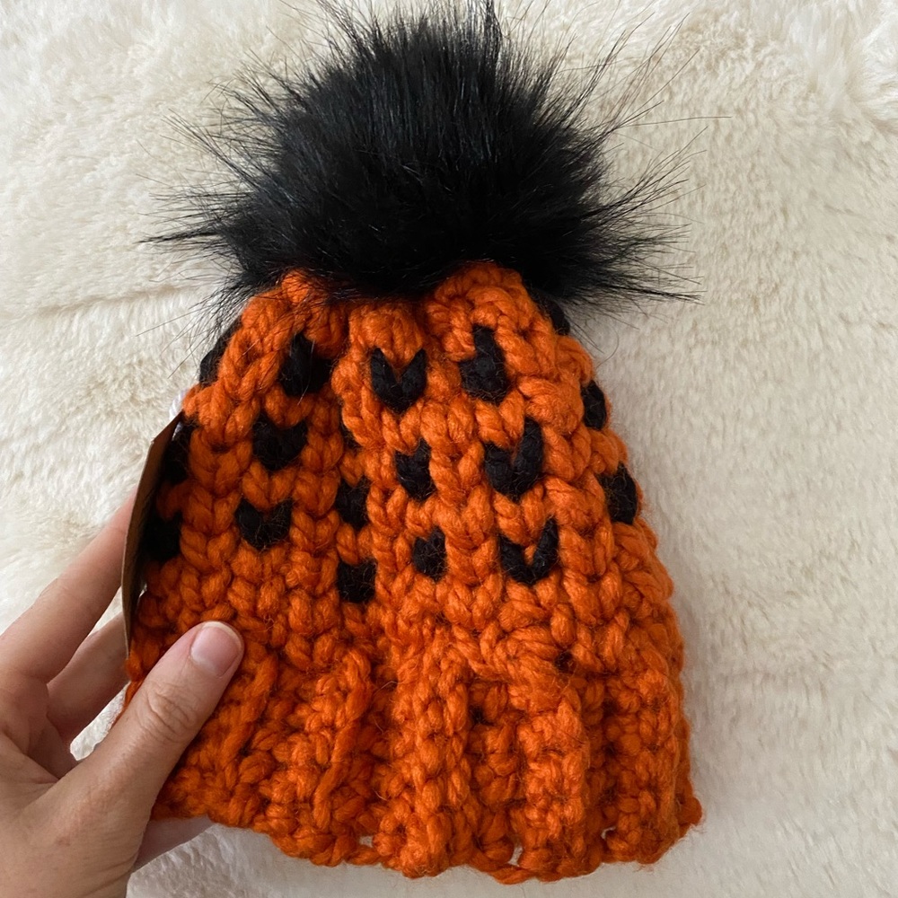 Pretty little things crochet winter hat